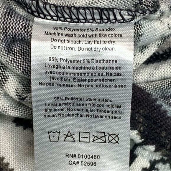 Kavu printed lightweight long sleeve knit sweater size L - Picture 8 of 16